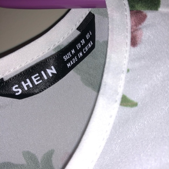 Floral blouse - Picture 2 of 2